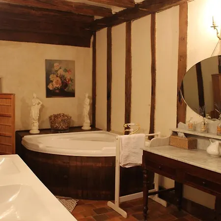 Manoir De Vaux Morannes sur Sarthe-Daumeray